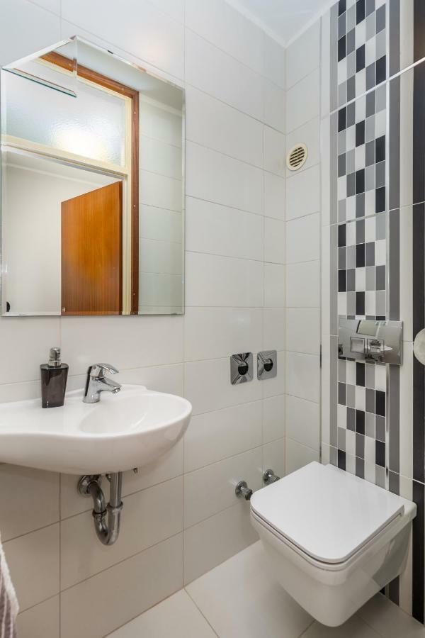 Apartment River Рийека Екстериор снимка