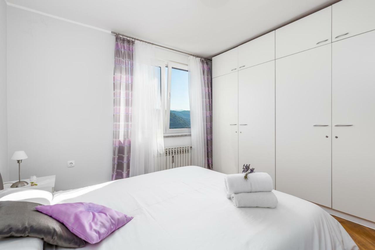 Apartment River Рийека Екстериор снимка