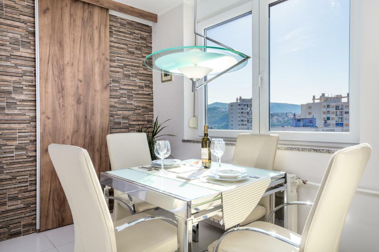 Apartment River Рийека Екстериор снимка