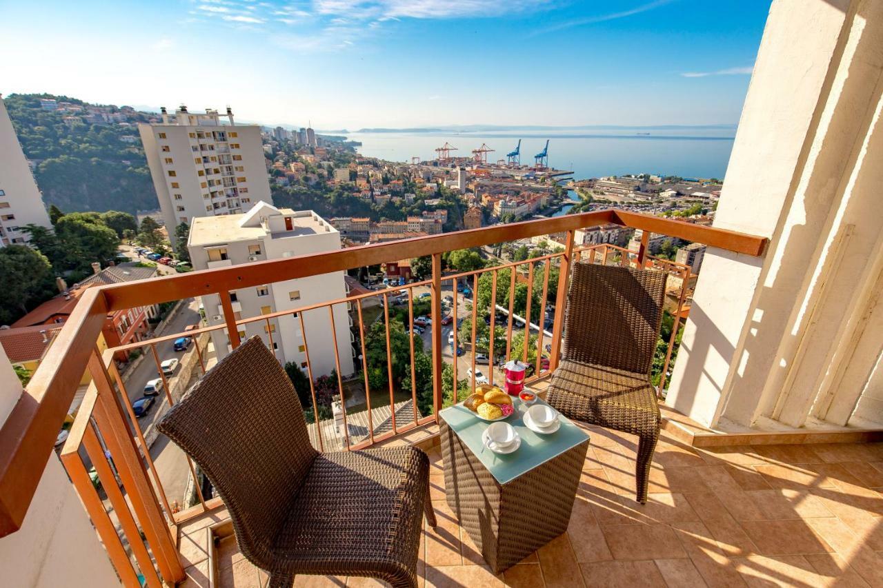 Apartment River Рийека Екстериор снимка